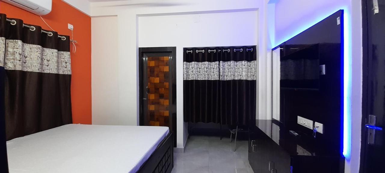 Garden Guest House Near Rene Tower Ruby General Hospital Καλκούτα Εξωτερικό φωτογραφία