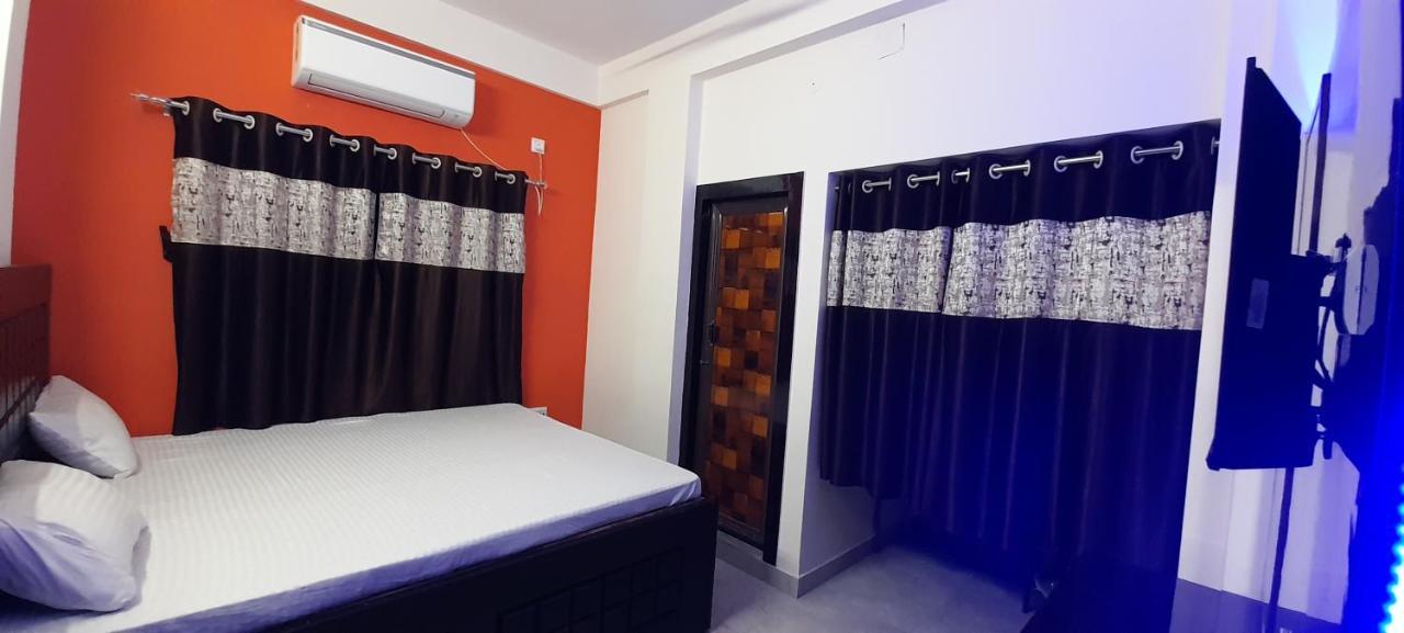 Garden Guest House Near Rene Tower Ruby General Hospital Καλκούτα Εξωτερικό φωτογραφία