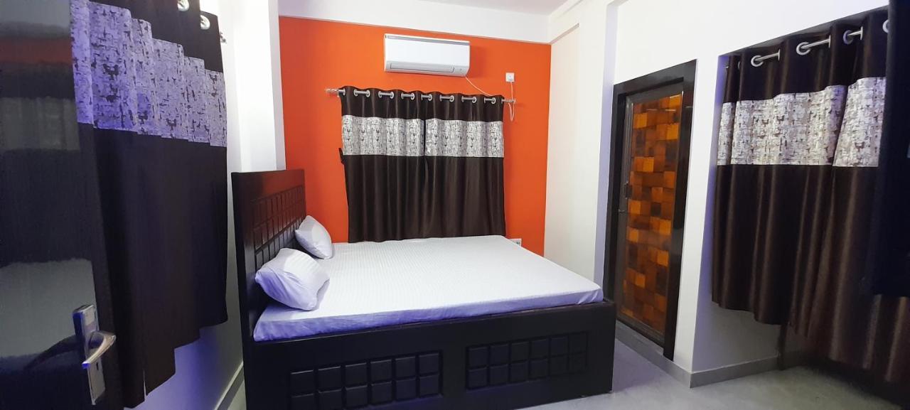 Garden Guest House Near Rene Tower Ruby General Hospital Καλκούτα Εξωτερικό φωτογραφία